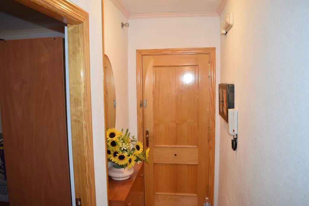 Apartamento Merlin ロケタス・デ・マル エクステリア 写真